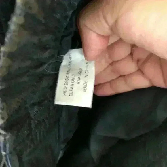 Leoni Black Leather Bomber Biker Jacket with Sherpa Lining Labeled Men's M - Picture 7 of 13